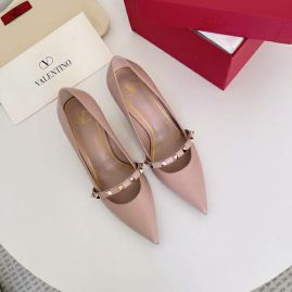 Picture of Valentino Shoes Women _SKUfw142458379fw